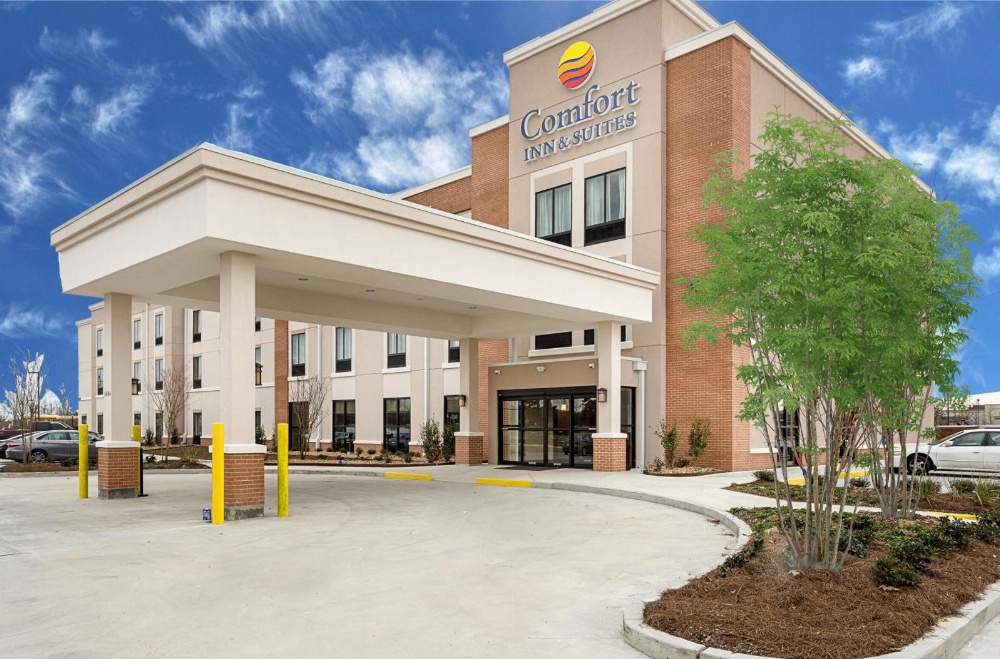 Comfort Inn & Suites Zachary Main image